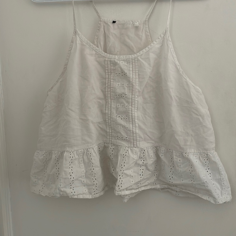 White tank